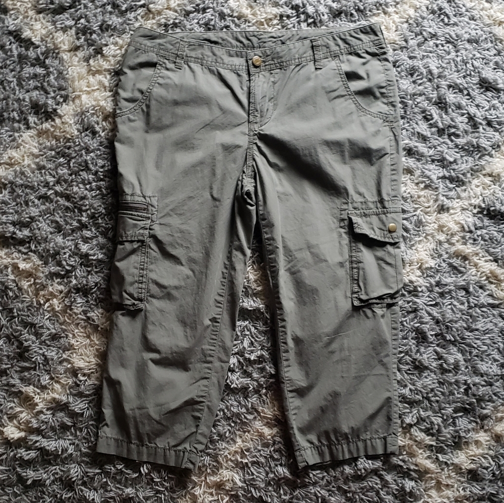 London Jeans Capri Pants